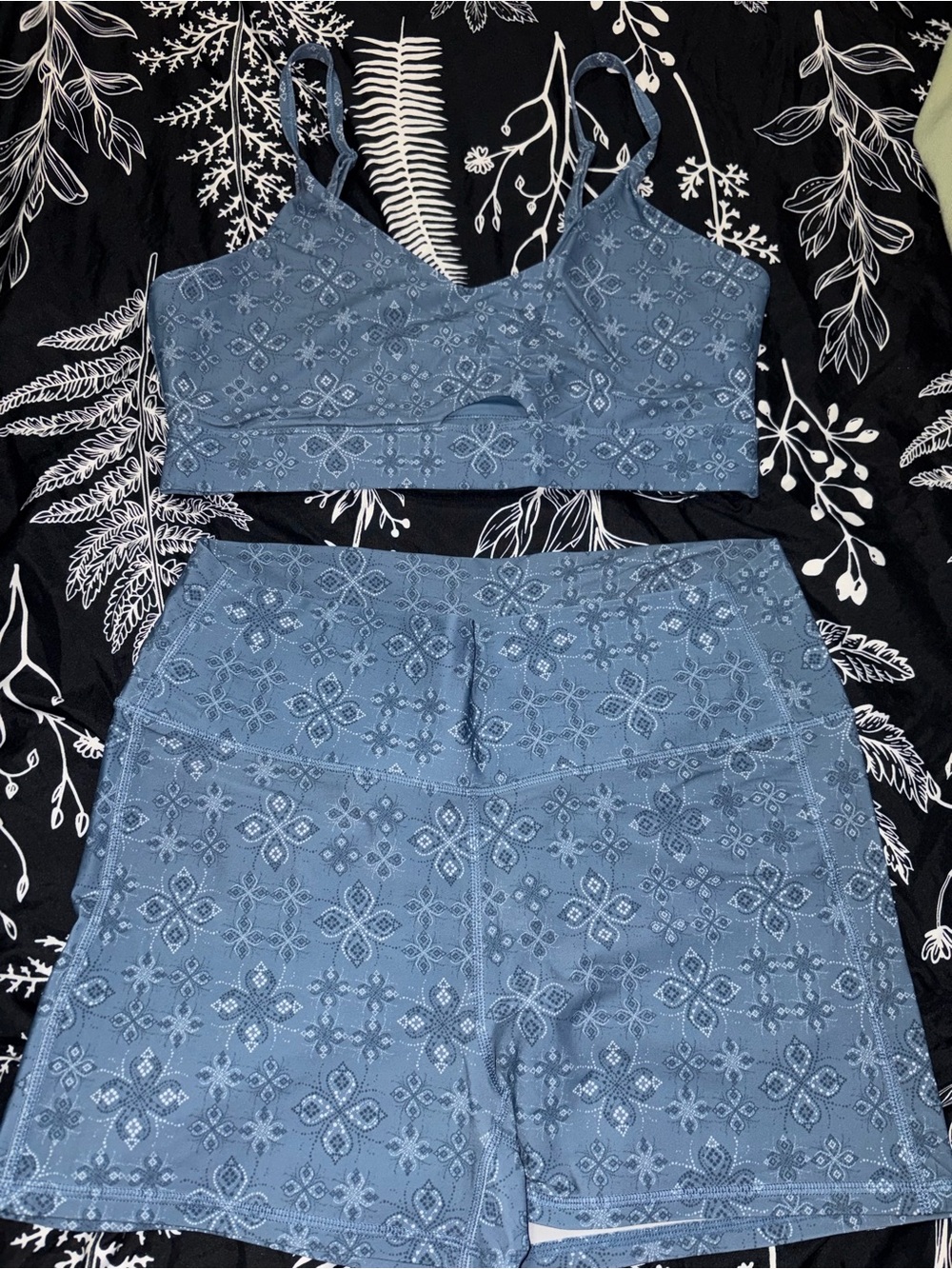 JoyLab Blue Floral Jacquard Bike Shorts Set
